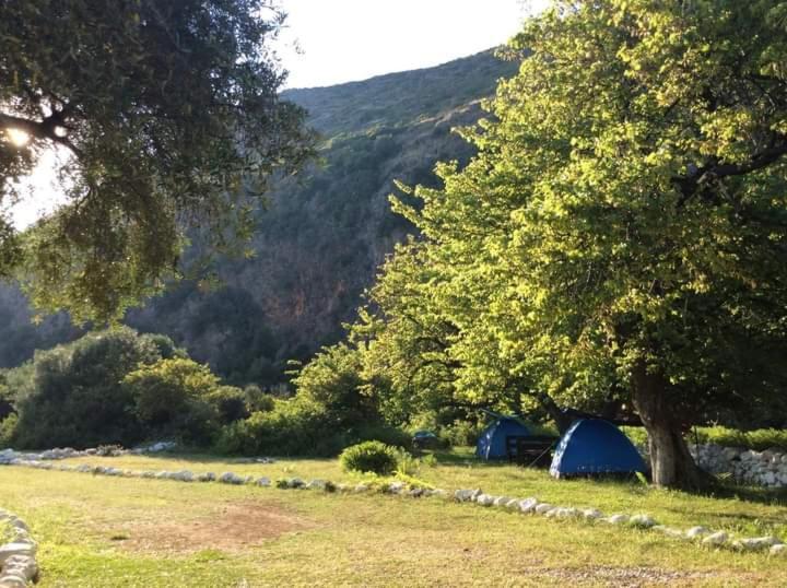 Gjipe Eco Campground Vuno Екстер'єр фото